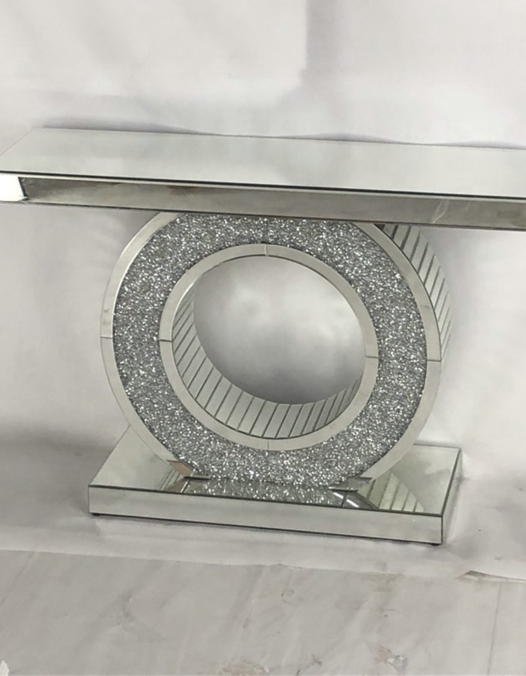 O-Shape Mirrored Console Table
